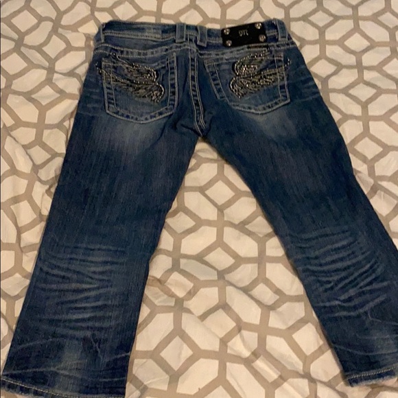Miss Me Jeans Capri Size 27 - Picture 2 of 4